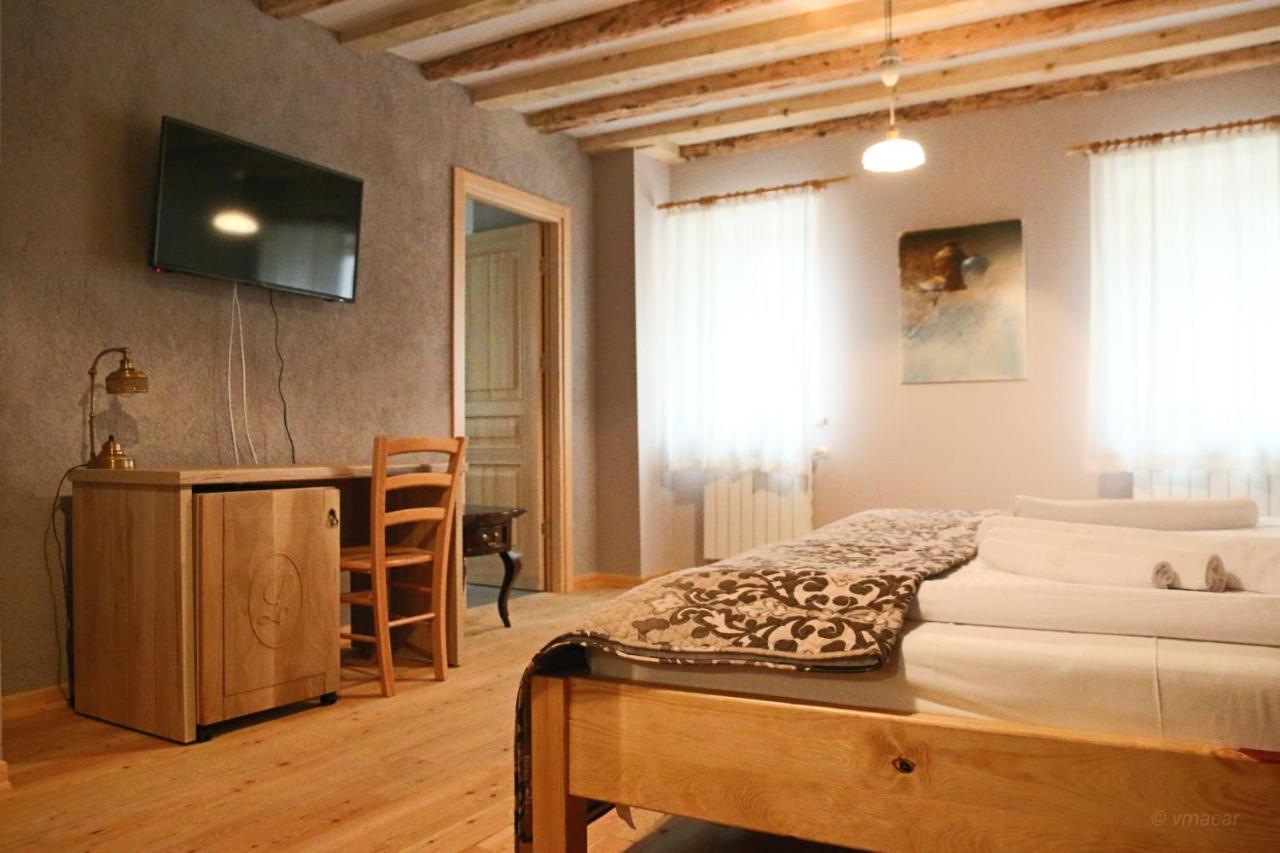 Casa Lenka Hotel Malchina ภายนอก รูปภาพ