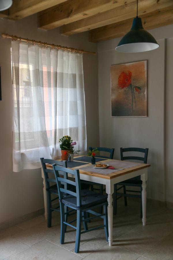 Casa Lenka Hotel Malchina ภายนอก รูปภาพ